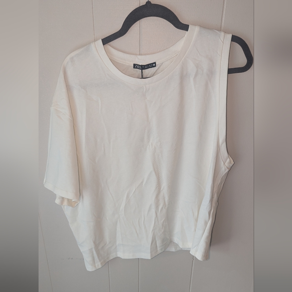 NWT Zara White One Sleeve Tshirt